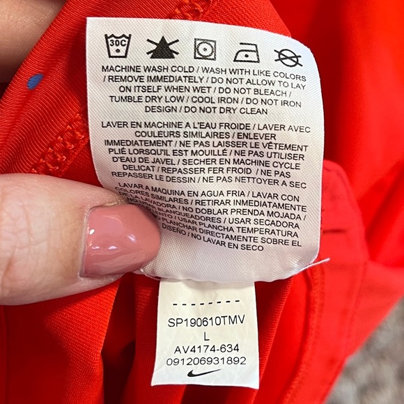 Nike Vibrant Red Polo Golf Shirt with Geometric Pattern Size Large - Picture 11 of 11